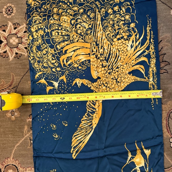 Freer Sacker silk scarf The Peacock Room blue & gold Smithsonian Museum - Picture 7 of 11